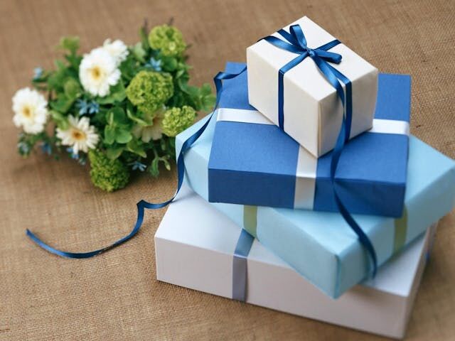 Unique Rakhi Gift Surprises to Enchant Your Dear Sister this Raksha Bandhan